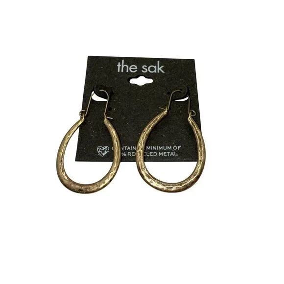 The Sak Gold Tone Teardrop Textured Hoop Loop BOHO Earrings NWT - Picture 2 of 2